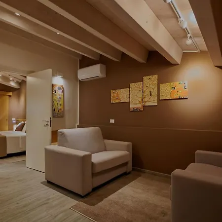Отель Hospitality 3*